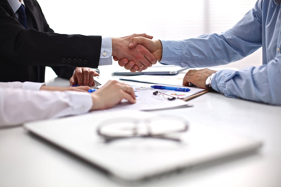 What Helps a Business Sale Actually Reach the Closing Table?